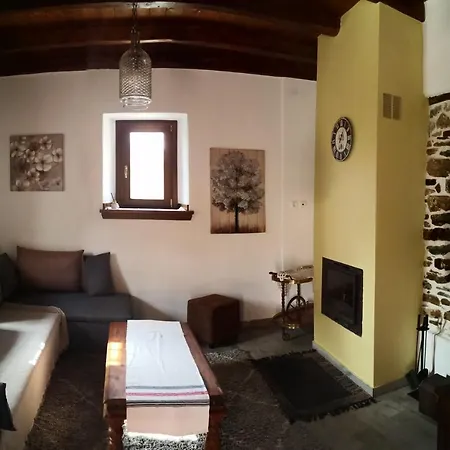 Effrosini Stonehouse Εξοχικό σπίτι *