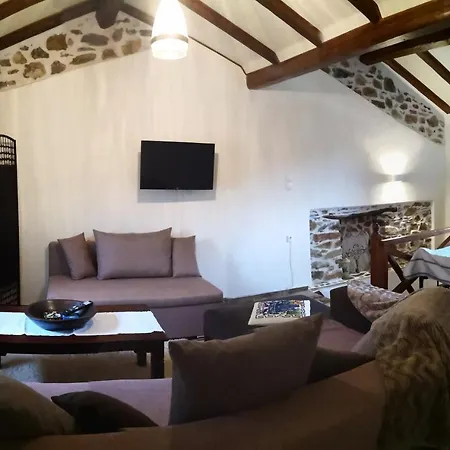 Εξοχικό σπίτι Effrosini Stonehouse *