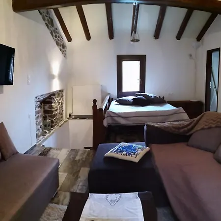 منزل ريفي Effrosini Stonehouse *