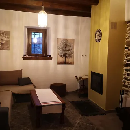 Effrosini Stonehouse Πορταριά